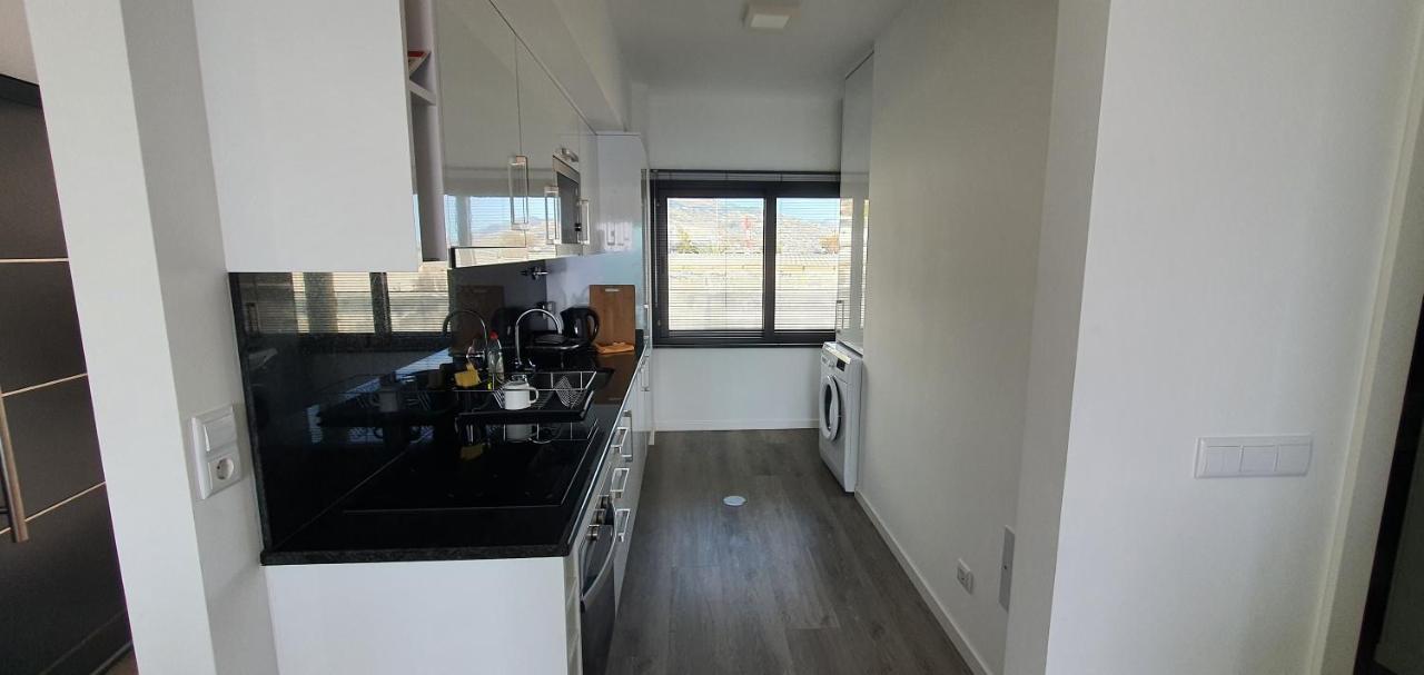 Apartamento T2-5M Aeroporto Cr7 Santa Cruz  Exteriér fotografie