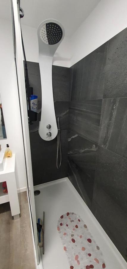 Apartamento T2-5M Aeroporto Cr7 Santa Cruz  Exteriér fotografie